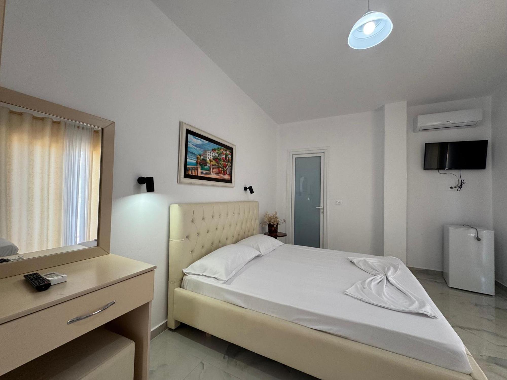 Vila Hergi Sarande Exterior photo