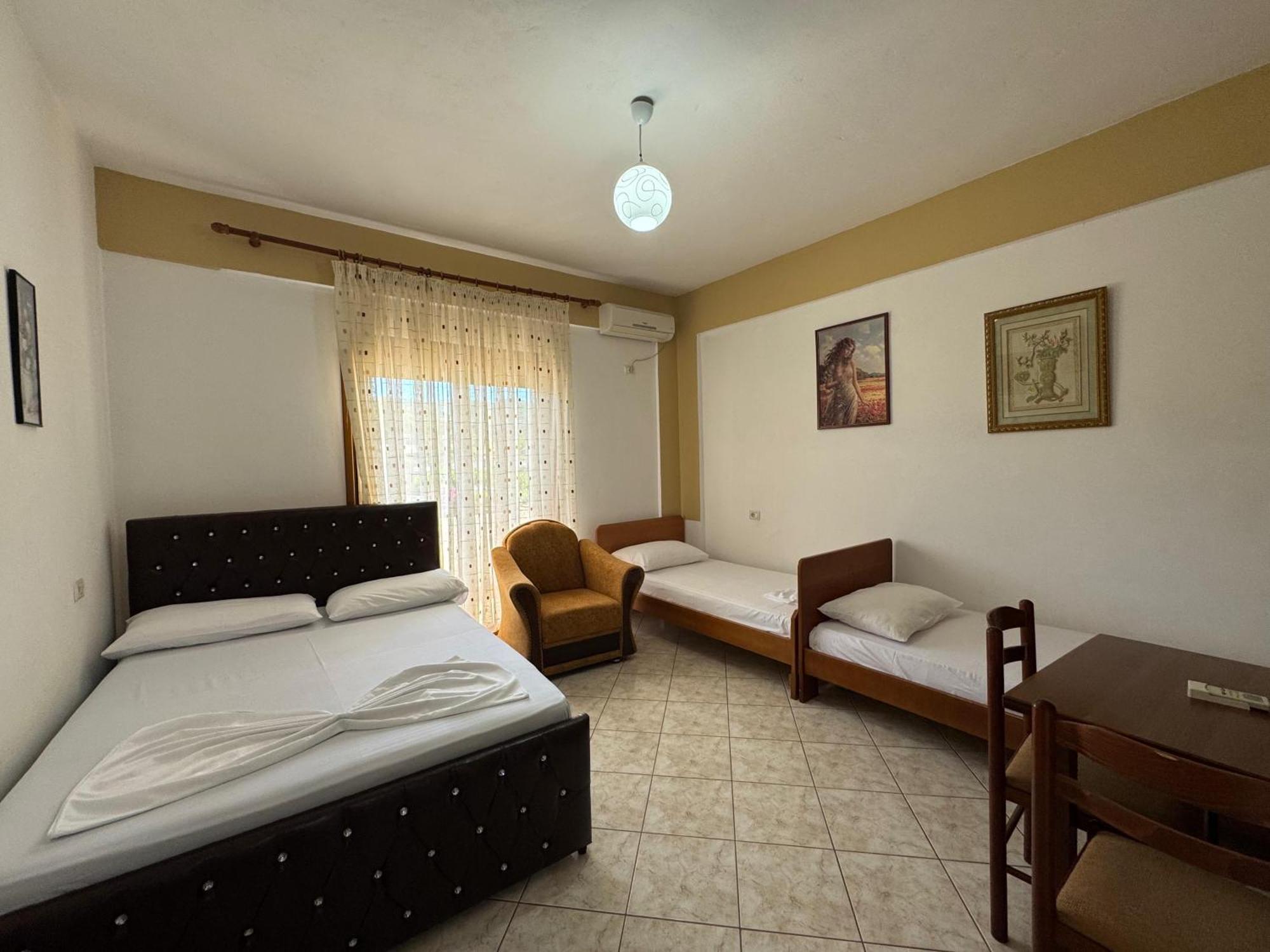 Vila Hergi Sarande Exterior photo