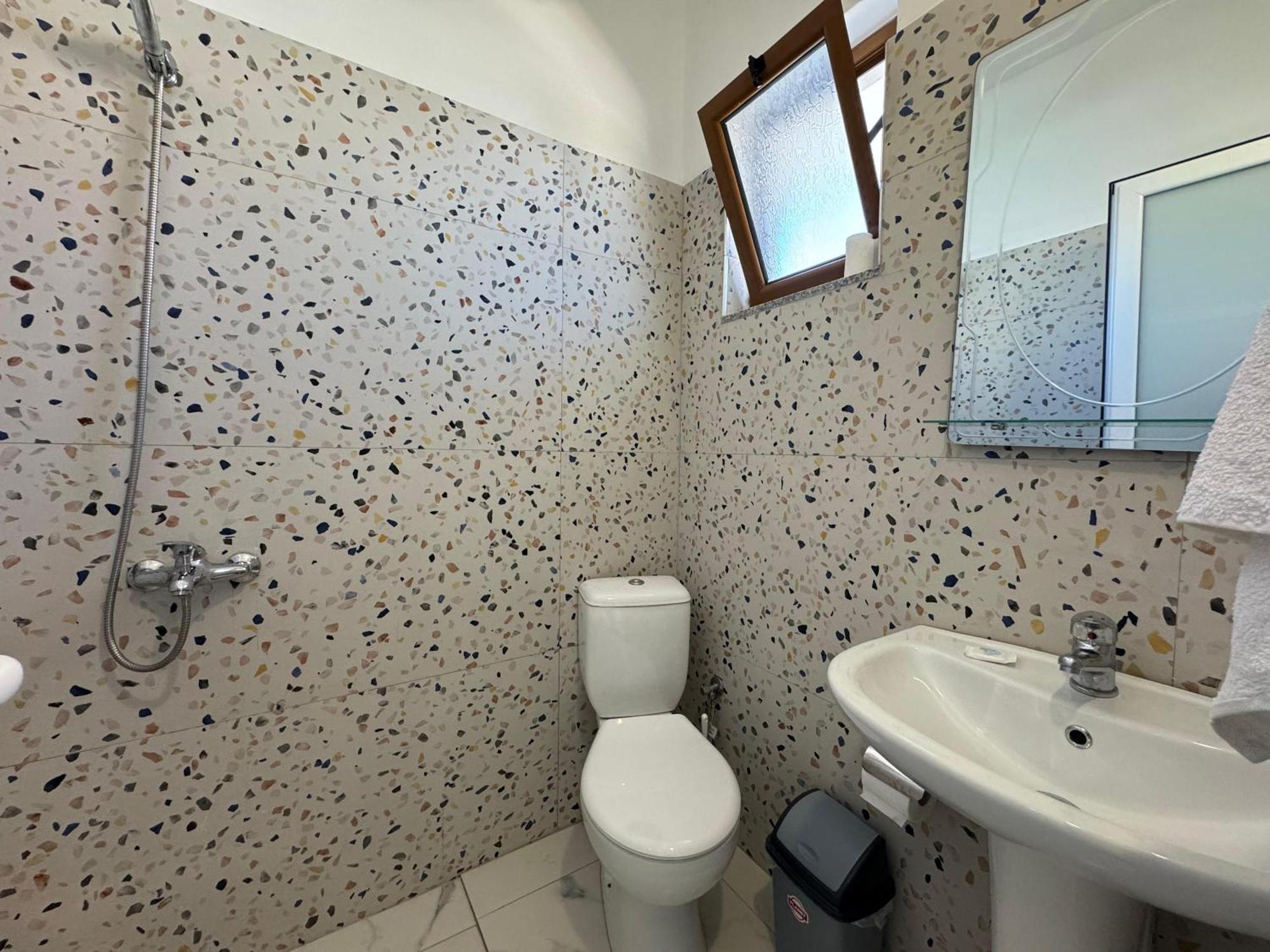 Vila Hergi Sarande Exterior photo