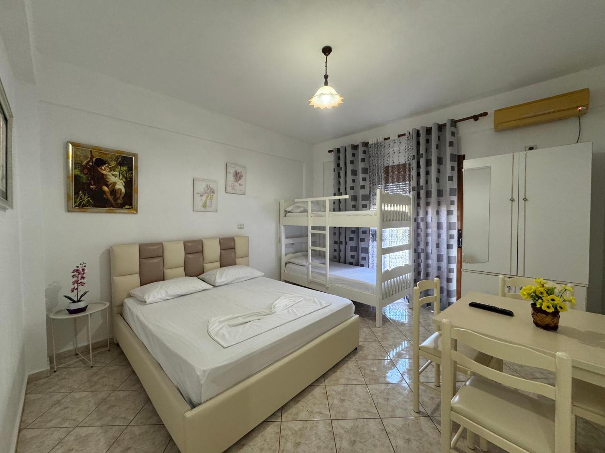 Vila Hergi Sarande Exterior photo