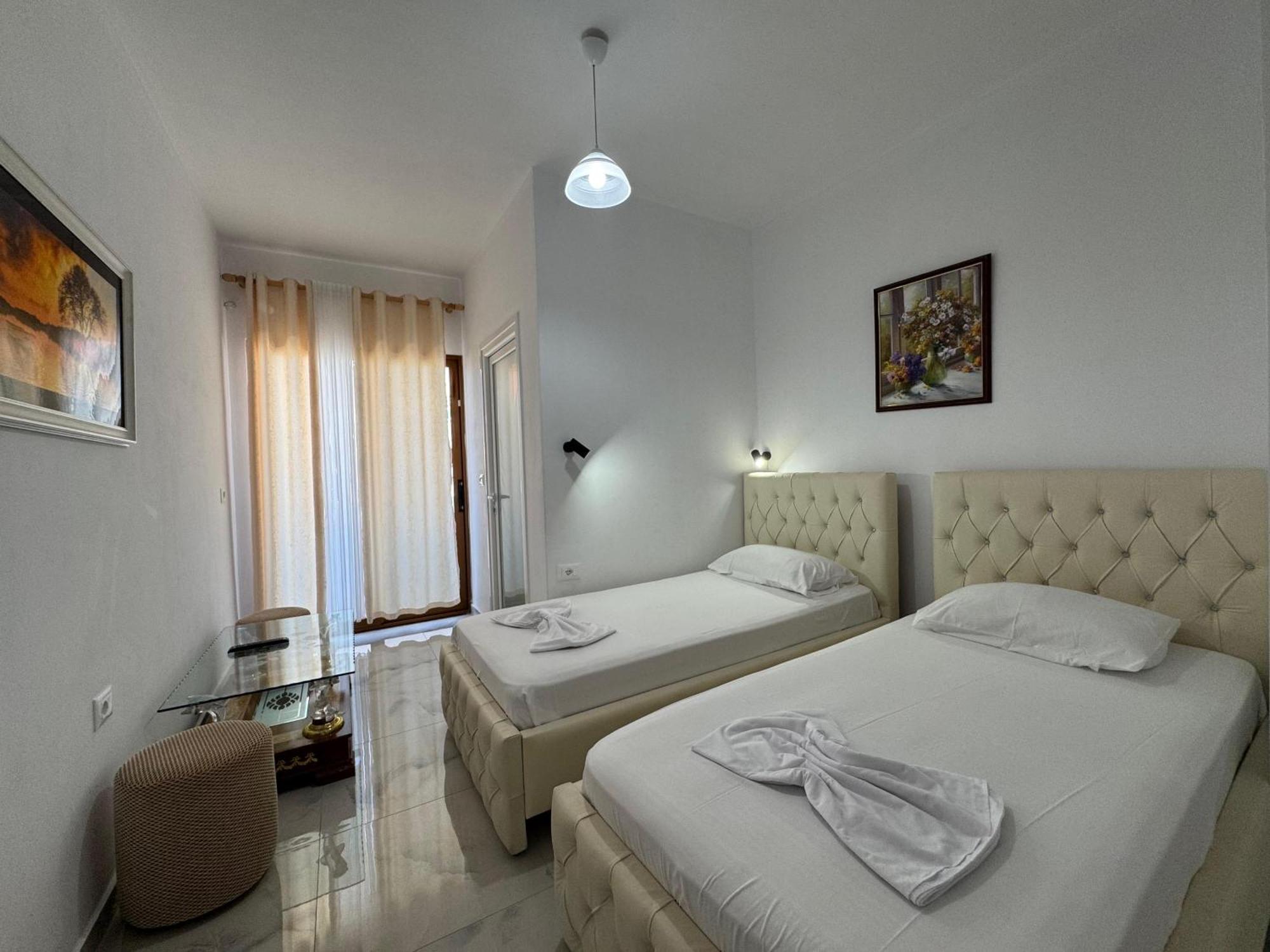 Vila Hergi Sarande Exterior photo